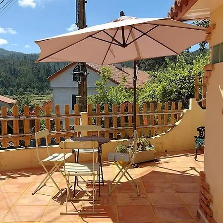 Apartment Sweet Stone